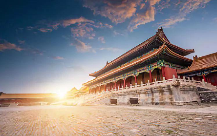 沈建忠：被捧红的退休故宫院长留给物业管理行业的启示