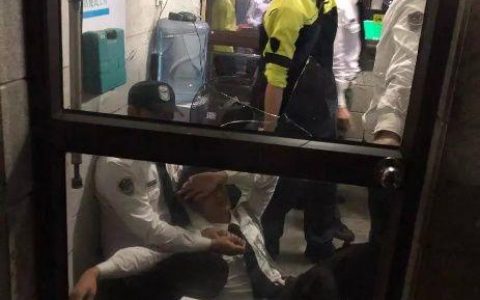 谁的物管小区？万科、中奥物业佛山抢盘混战