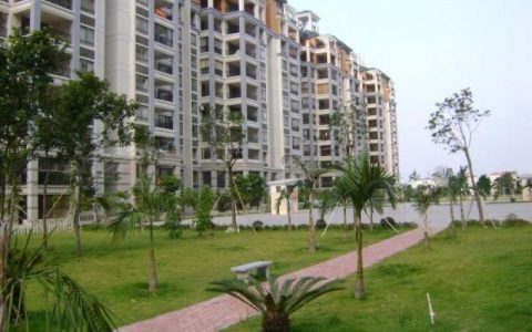 破物业管理陈弊 开基层自治新局