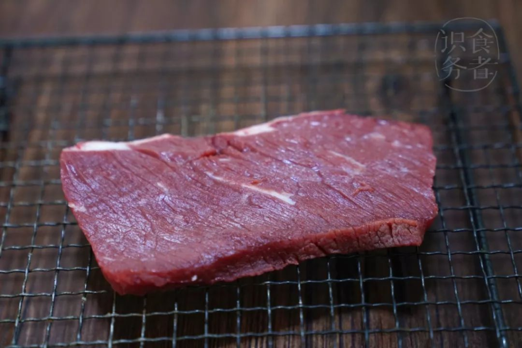 如何在家里用冰箱制作出干式熟成牛排