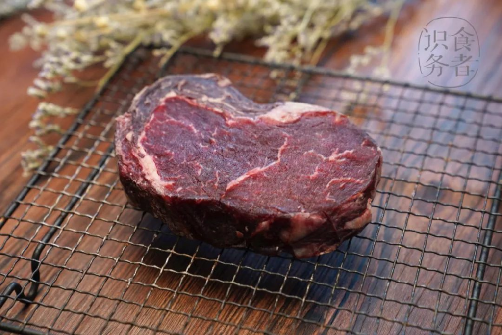 如何在家里用冰箱制作出干式熟成牛排